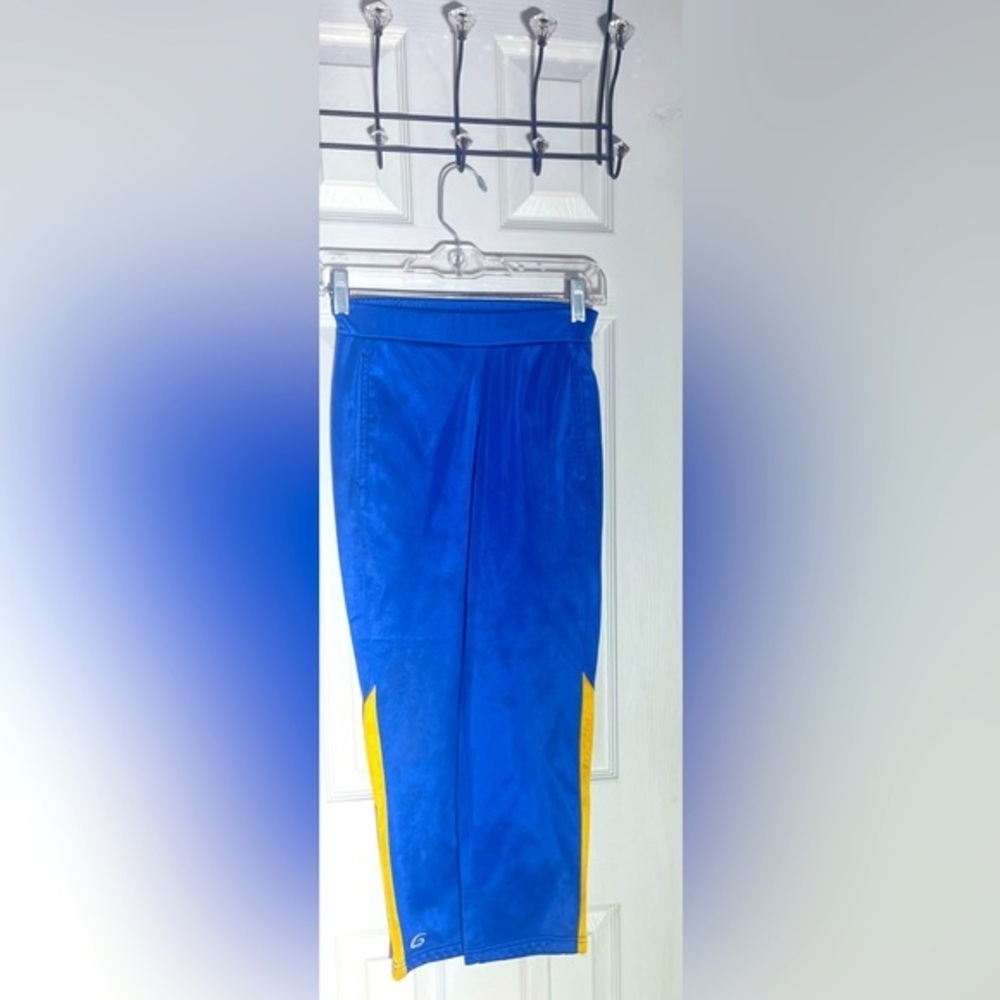 Youth Size Medium cheer warm up pants- blue and gold 💙💛